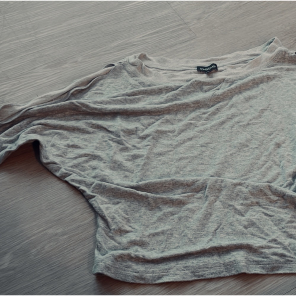 BeBe M gray top